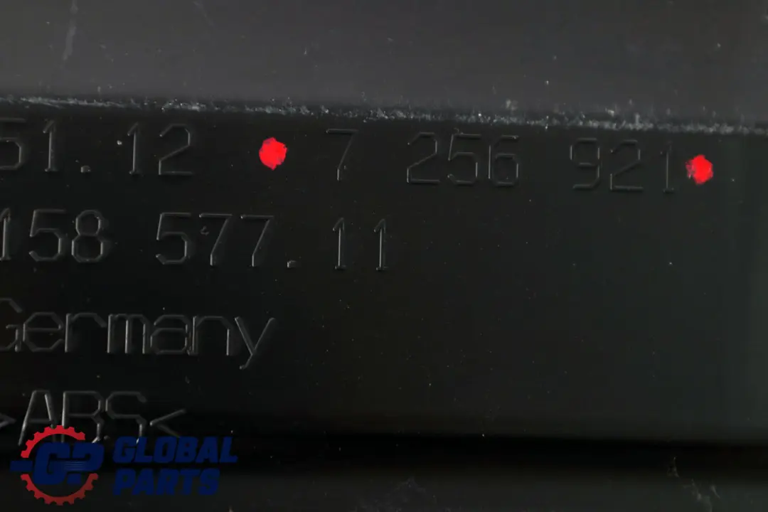 Tylny Środkowy Wspornik Zderzaka Wzmocnienie Dolne do BMW F30 F31 LCI o numerze 7256921 BMW F30 F31 LCI Tylny Środkowy Wspornik Zderzaka Wzmocnienie Dolne - SKU 7256921 - Numer Części 7256921