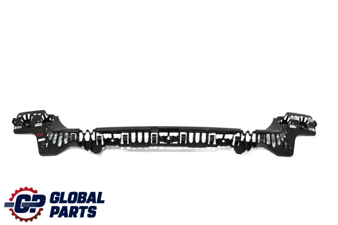 F30N LCI Führung Mitte Hinten Stossfänger BMW 3 er F30 - SKU 7256922 - Teilenummer 7256922