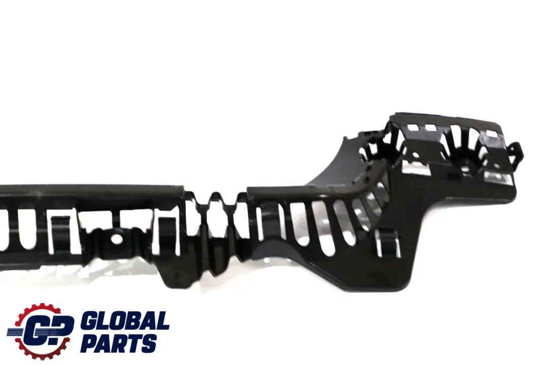 F30N LCI Führung Mitte Hinten Stossfänger BMW 3 er F30 - SKU 7256922 - Teilenummer 7256922