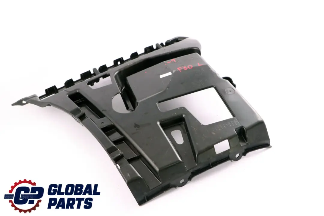 Guida Paraurti Laterale SX per BMW F30 con numero di parte 7256923 BMW F30 Guida Paraurti Laterale SX - SKU 7256923-1 - Numero di parte 7256923