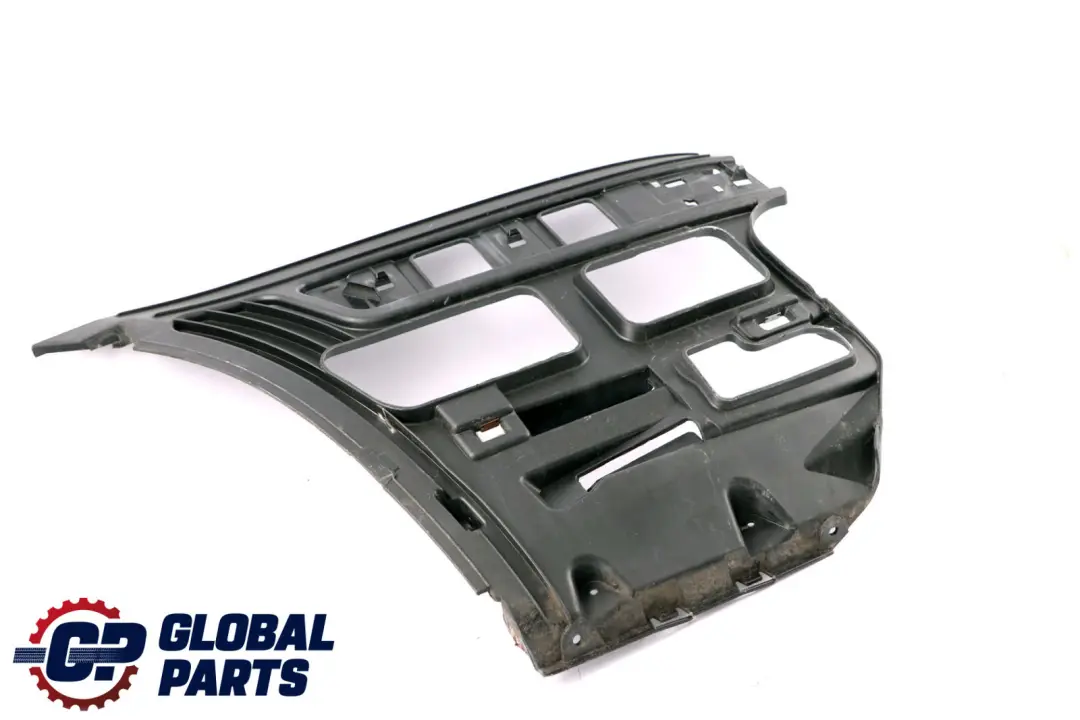 Guide pour pare-chocs arrière gauche 7135599 pour BMW F30 à propos du numéro de pièce 7256923 BMW F30 Guide pour pare-chocs arrière gauche 7135599 - SKU 7256923 - Numéro de pièce 7256923