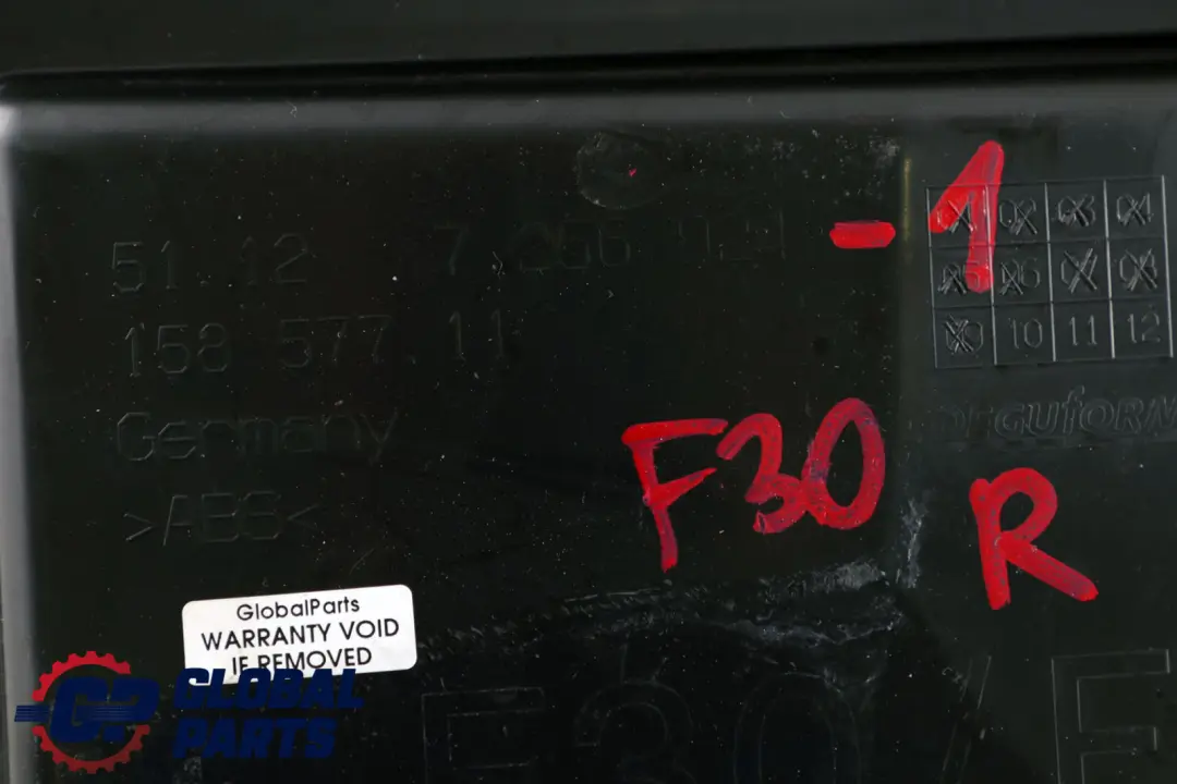 BMW F30 Ślizg Mocowanie Zderzaka Prawy Tył - SKU 7256924-1 - Numer Części 7256924