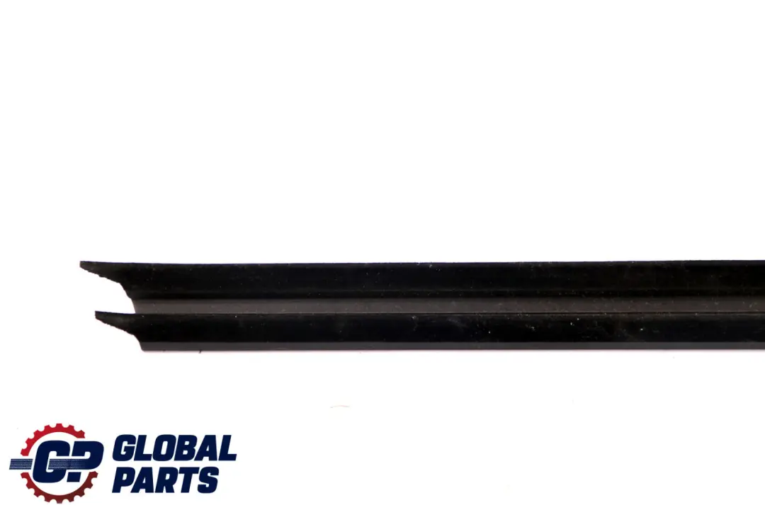 BMW F30 F31 F80 M3 Canal Sellado Interior Puerta Delantera Izquierda - SKU 7258299 - Número de pieza 7258299