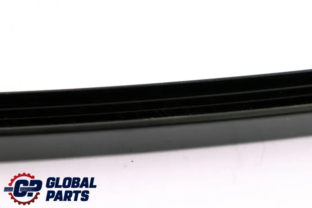 BMW F30 Couverture Barre de Guidage de Fenetre Droite - SKU 7258302 - Numéro de pièce 7258302