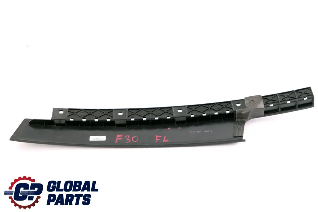 Couvre colonne B Porte Avant Gauche BMW F30 F31 F80 M3 - SKU 7258309 - Numéro de pièce 7258309