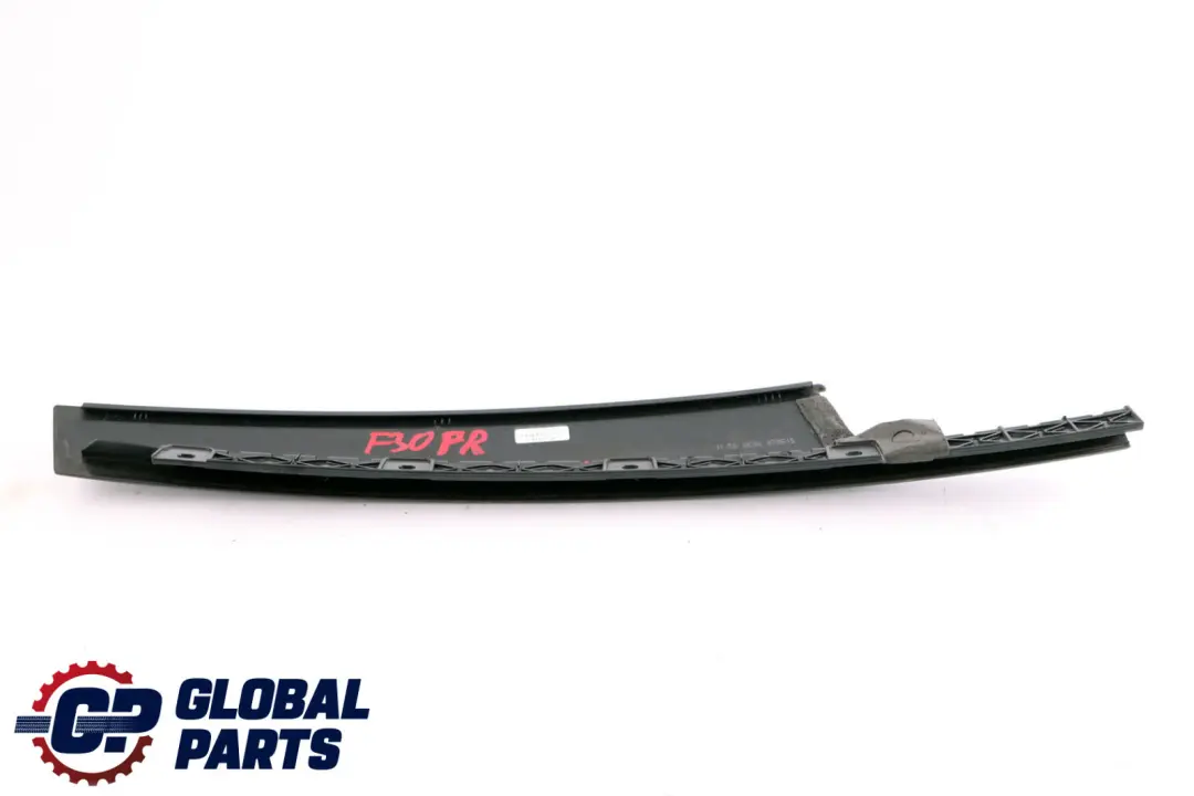 Puerta Delantera Derecha Columna B Pilar Tapa para BMW F30 F31 F80 M3 con número de pieza 7258310 BMW F30 F31 F80 M3 Puerta Delantera Derecha Columna B Pilar Tapa - SKU 7258310 - Número de pieza 7258310