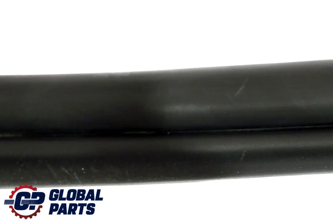 Guarnizione Per Portiera Anteriore BMW F30 F31 F80 M3 LCI Protezione Perimetrale per con numero di parte 7258329 Guarnizione Per Portiera Anteriore BMW F30 F31 F80 M3 LCI Protezione Perimetrale - SKU 7258329 - Numero di parte 7258329