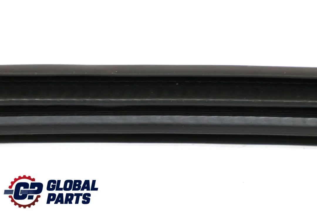 BMW F30 F80 M3 Guarnizione Portiera Posteriore Sinistra Dx 7258311 - SKU 7258330 - Numero di parte 7258330