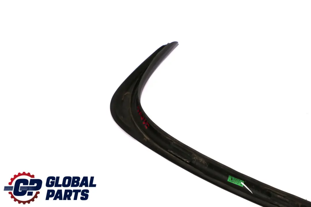 Delantero Derecho Puerta Ventana Acabado Marco Lateral para BMW F30 F80 M3 con número de pieza 7258334 BMW F30 F80 M3 Delantero Derecho Puerta Ventana Acabado Marco Lateral - SKU 7258334 - Número de pieza 7258334