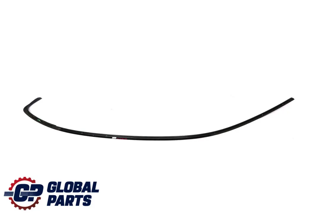 Delantero Derecho Puerta Ventana Acabado Marco Lateral para BMW F30 F80 M3 con número de pieza 7258334 BMW F30 F80 M3 Delantero Derecho Puerta Ventana Acabado Marco Lateral - SKU 7258334 - Número de pieza 7258334