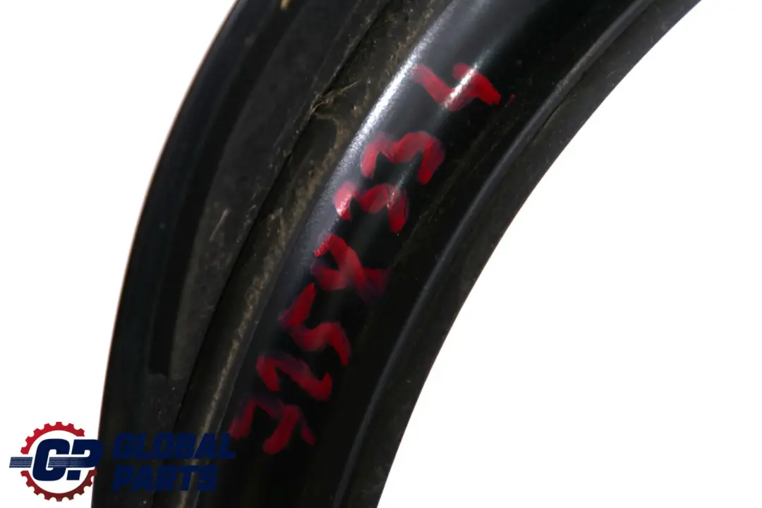 Front Right O/S Door Window Trim Finisher Side Frame to BMW 3 Series F30 F80 M3 with Part number 7258334 BMW 3 Series F30 F80 M3 Front Right O/S Door Window Trim Finisher Side Frame - SKU 7258334 - Part number 7258334