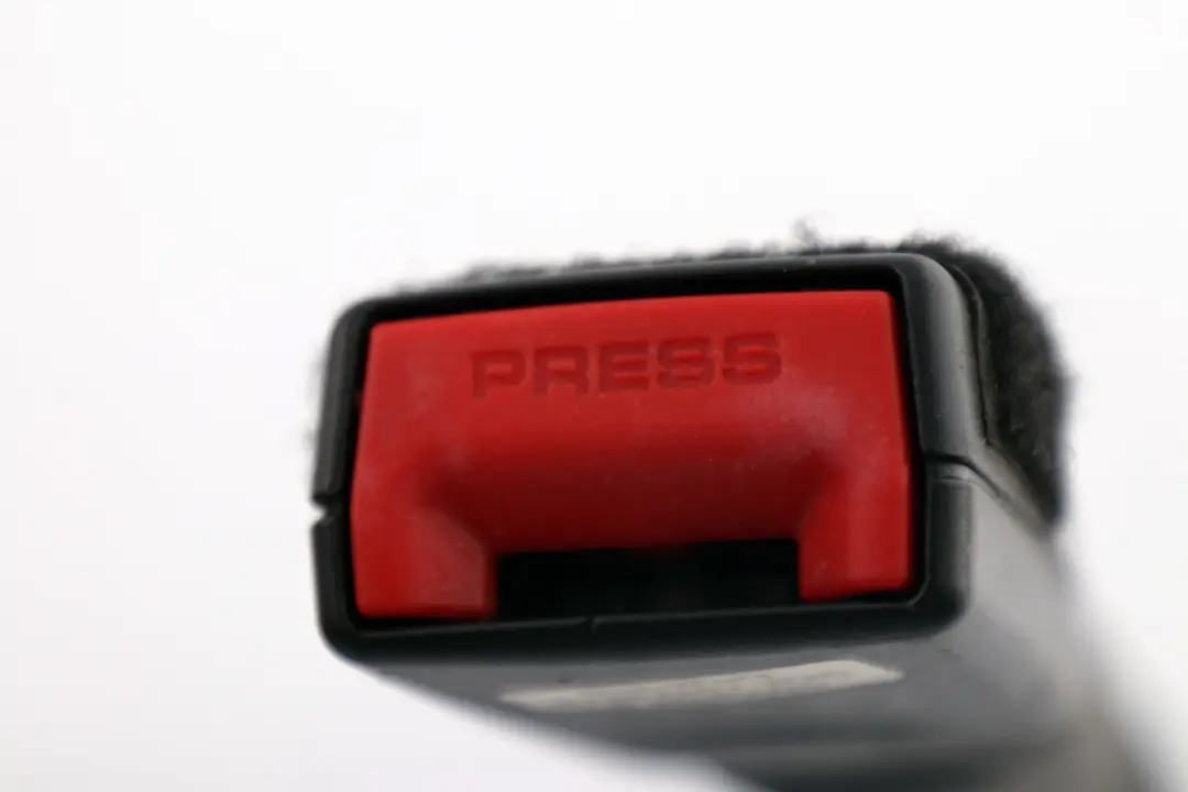 Fibbia Tendicinghia Sedile Anteriore Sinistro per BMW F20 F21 F30 F31 F36 con numero di parte 7259387 BMW F20 F21 F30 F31 F36 Fibbia Tendicinghia Sedile Anteriore Sinistro - SKU 7259387 - Numero di parte 7259387