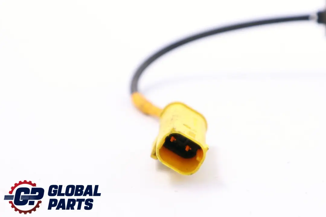 Attuatore Cofano Motore Sinistro per BMW F22 F82 LCI con numero di parte 7259691 BMW F22 F82 LCI Attuatore Cofano Motore Sinistro - SKU 7259691 - Numero di parte 7259691
