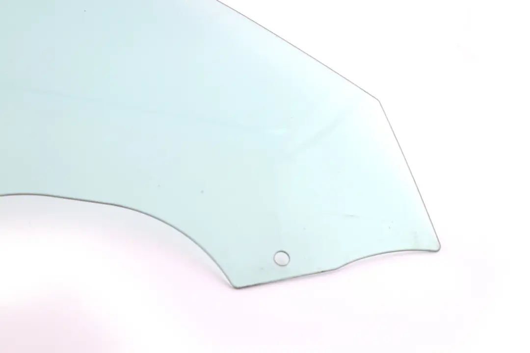 Fenêtre Latérale De Porte Avant Verre Vert AS2 Droite pour BMW F30 F31 à propos du numéro de pièce 7259826 BMW F30 F31 Fenêtre Latérale De Porte Avant Verre Vert AS2 Droite - SKU 7259826 - Numéro de pièce 7259826