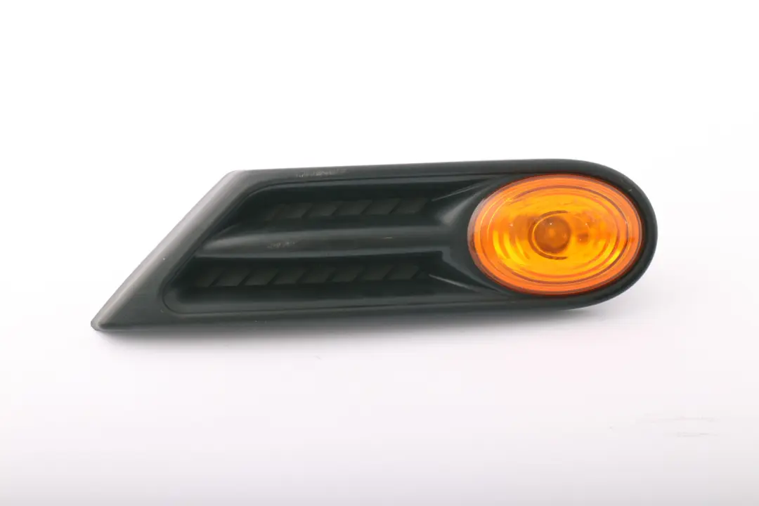 Indicador Dirección Giro Lateral Amarillo Izquierdo para Mini Cooper R55 R56 R57 LCI con número de pieza 7260201 Mini Cooper R55 R56 R57 LCI Indicador Dirección Giro Lateral Amarillo Izquierdo - SKU 7260201 - Número de pieza 7260201