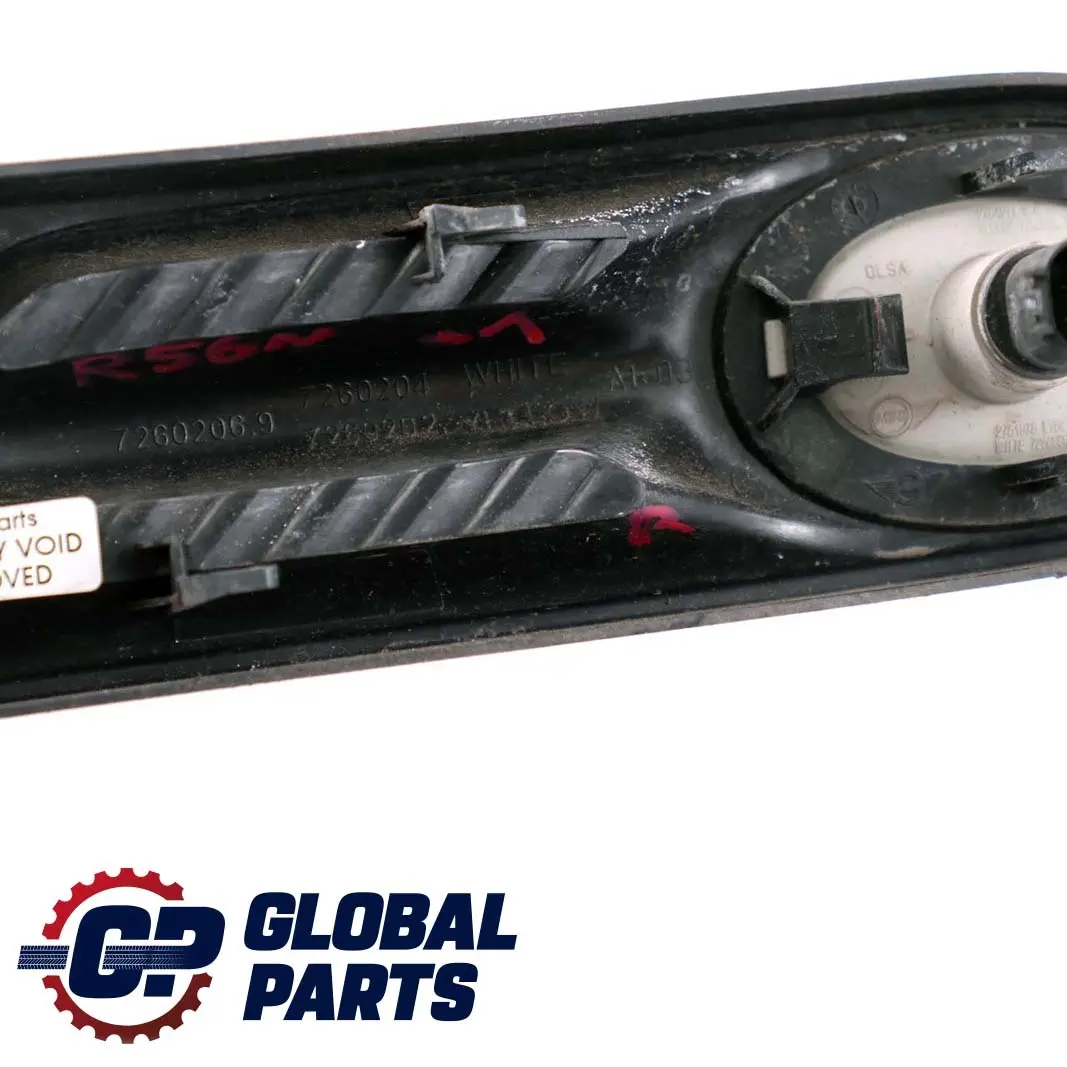 Right O/S Direction Turn Side Indicator White Lamp to BMW Mini Cooper R55 R56 1 with Part number 7260204 BMW Mini Cooper R55 R56 1 Right O/S Direction Turn Side Indicator White Lamp - SKU 7260204-1 - Part number 7260204
