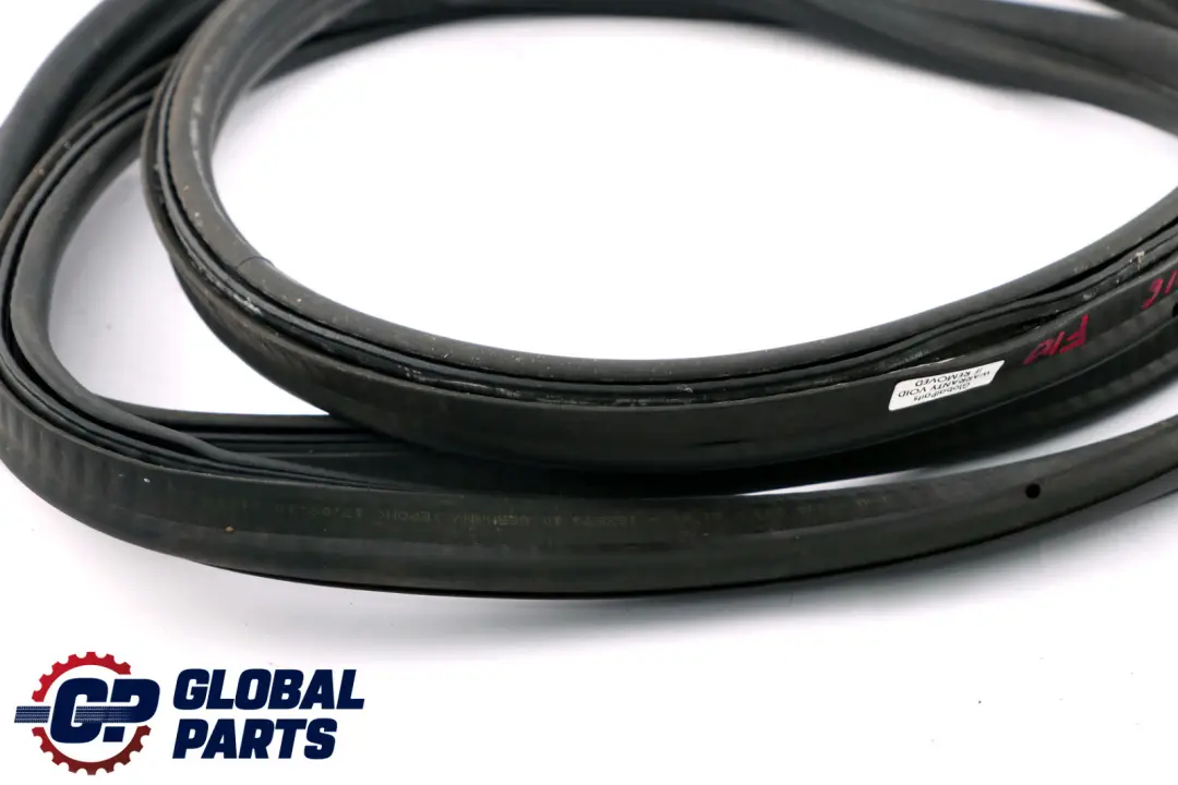 Junta Tapa Maletero para BMW F10 con número de pieza 7260916 BMW F10 Junta Tapa Maletero - SKU 7260916 - Número de pieza 7260916