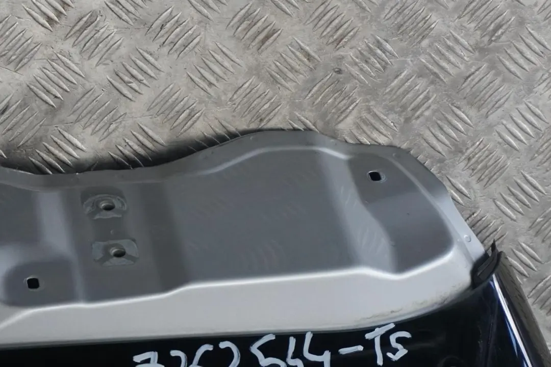 Boot Trunk Lid Tailgate Titansilber Titan Silver Metallic 354 to BMW X5 E70 Rear with Part number 7262544 BMW X5 E70 Rear Boot Trunk Lid Tailgate Titansilber Titan Silver Metallic 354 - SKU 7262544-TS - Part number 7262544