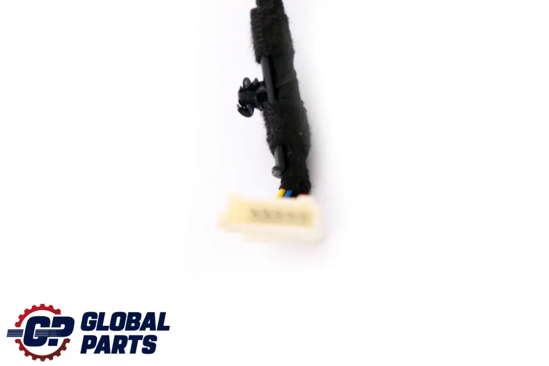 Seria 3 F31 Siłownik Klapy Bagażnika Prawy do BMW o numerze 7263100 BMW Seria 3 F31 Siłownik Klapy Bagażnika Prawy - SKU 7263100 - Numer Części 7263100