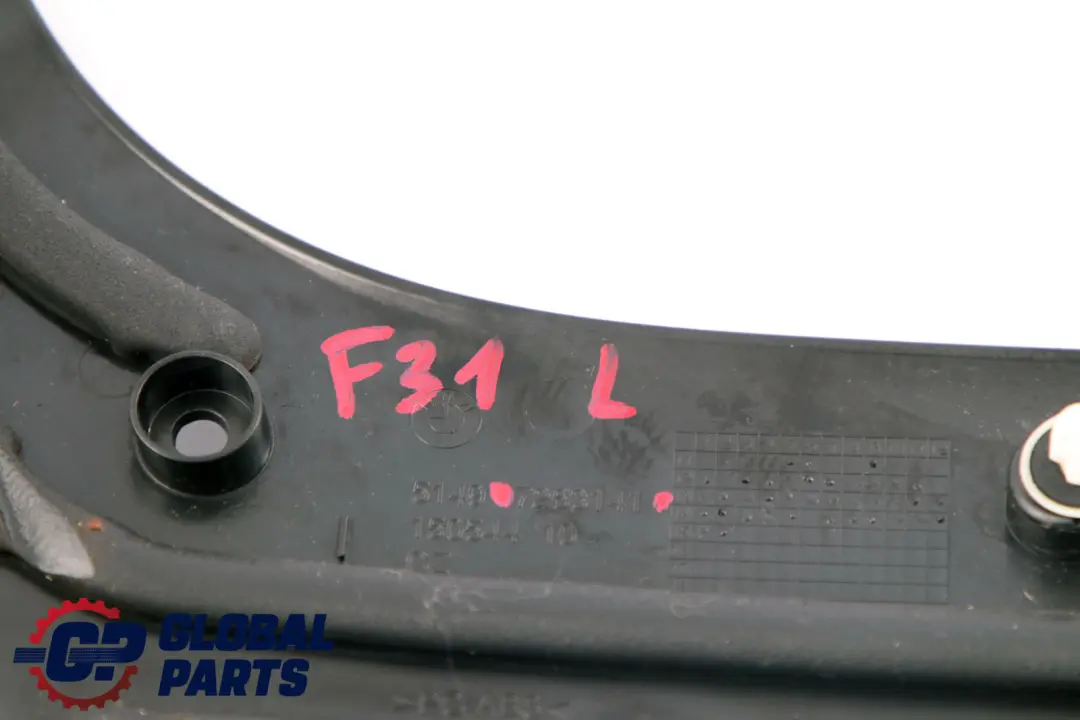 Verkleidung Seitlich Aussen Links für BMW 3 er F31 mit Teilenummer 7263141 BMW 3 er F31 Verkleidung Seitlich Aussen Links - SKU 7263141 - Teilenummer 7263141