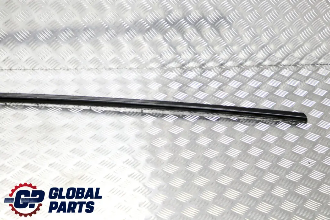 BMW 3 Reihe F31 Touring Seitenrahmen Leiste Links Glanzschwarz - SKU 7263235 - Teilenummer 7263235