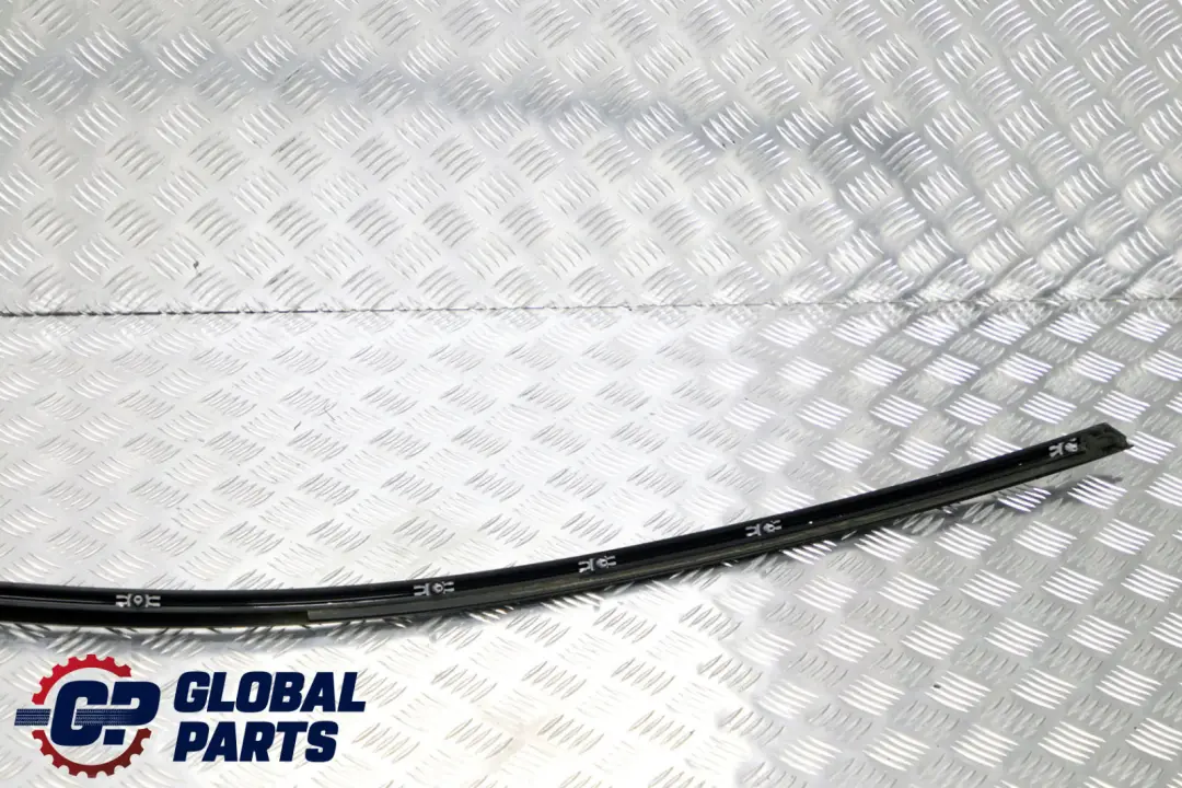 Right O/S Side Frame Trim Strip Finisher High Gloss Black to BMW 3 F31 Touring with Part number 7263236 BMW 3 F31 Touring Right O/S Side Frame Trim Strip Finisher High Gloss Black - SKU 7263236 - Part number 7263236