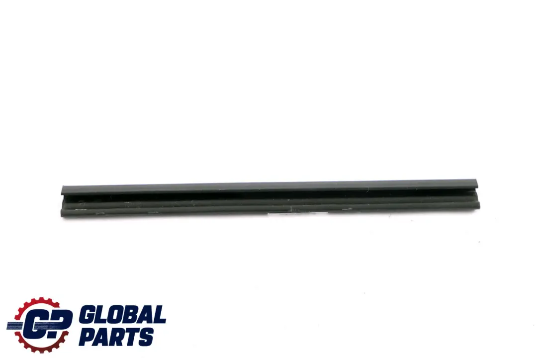 Profile D'etancheite Joint Barre Porte Arriere pour BMW F30 F31 F80 M3 à propos du numéro de pièce 7263269 BMW F30 F31 F80 M3 Profile D'etancheite Joint Barre Porte Arriere - SKU 7263269 - Numéro de pièce 7263269