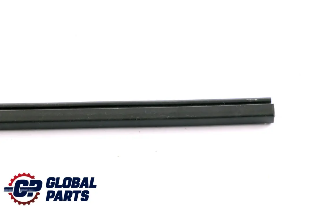 Dichtleiste Dichtung Leiste Tür Hinten für BMW 3 er F30 F31 F80 M3 mit Teilenummer 7263269 BMW 3 er F30 F31 F80 M3 Dichtleiste Dichtung Leiste Tür Hinten - SKU 7263269 - Teilenummer 7263269