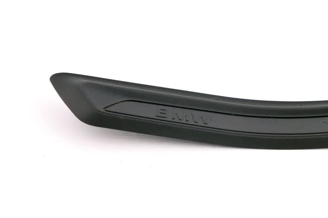 Pannello Rivestimento Sill Entrance Cover Kick Plate Posteriore Sinistro per BMW F20 con numero di parte 7263311 BMW F20 Pannello Rivestimento Sill Entrance Cover Kick Plate Posteriore Sinistro - SKU 7263311-1 - Numero di parte 7263311