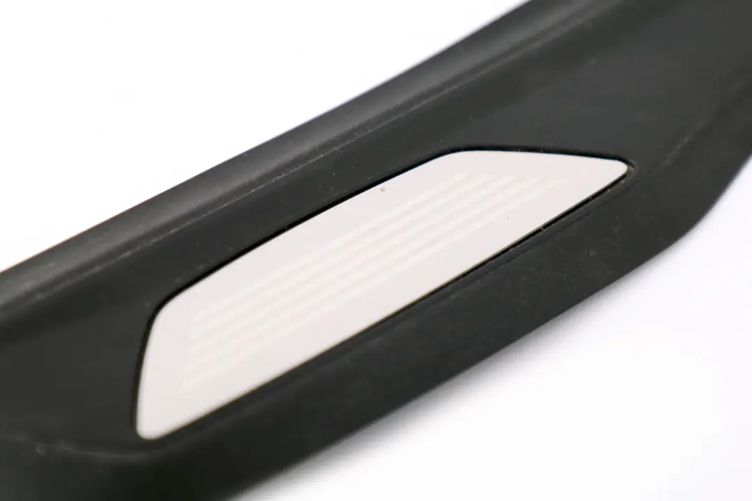 Moldura Cubierta Entrada BMW F30 F31 Interior Trasero Izquierdo para con número de pieza 7263313 Moldura Cubierta Entrada BMW F30 F31 Interior Trasero Izquierdo - SKU 7263313 - Número de pieza 7263313