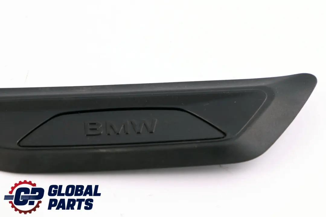 Striscia copertura ingresso interno posteriore destro per BMW F30 F31 con numero di parte 7263314 BMW F30 F31 Striscia copertura ingresso interno posteriore destro - SKU 7263314 - Numero di parte 7263314