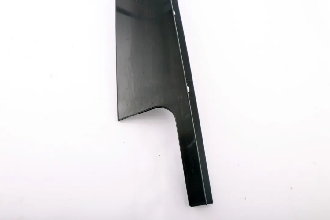 Finisher B Pillar Outer Left N/S High Gloss to BMW F30 F31 LCI with Part number 7263379 BMW F30 F31 LCI Finisher B Pillar Outer Left N/S High Gloss - SKU 7263379 - Part number 7263379