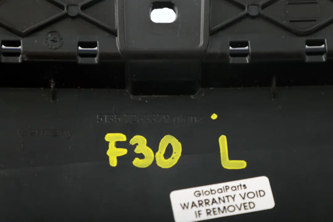 Osłona Listwa Obudowa Słupka Lewa do BMW F30 F31 o numerze 7263379 BMW F30 F31 Osłona Listwa Obudowa Słupka Lewa - SKU 7263379 - Numer Części 7263379