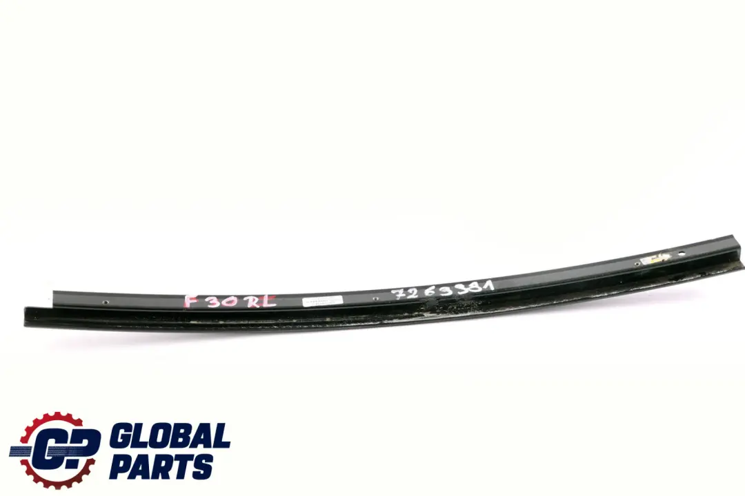 Blende Fensterführungssteg Links für BMW 3 er F30 mit Teilenummer 7263381 BMW 3 er F30 Blende Fensterführungssteg Links - SKU 7263381 - Teilenummer 7263381