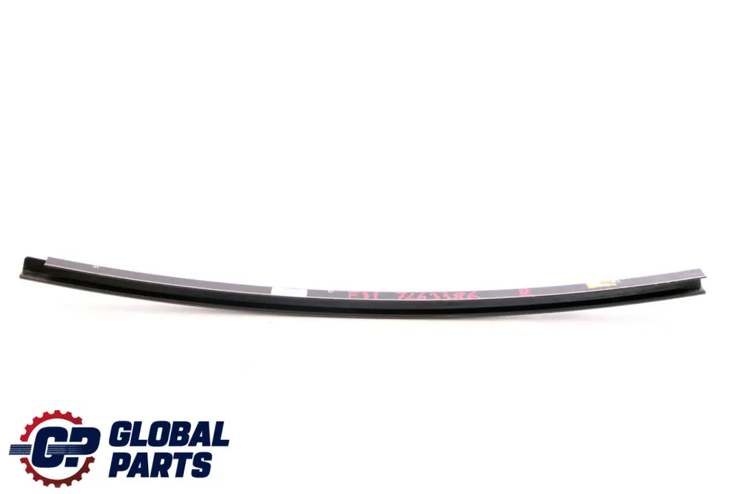 Coperchio Guida Finestrino Posteriore Destro per BMW F31 con numero di parte 7263386 BMW F31 Coperchio Guida Finestrino Posteriore Destro - SKU 7263386 - Numero di parte 7263386