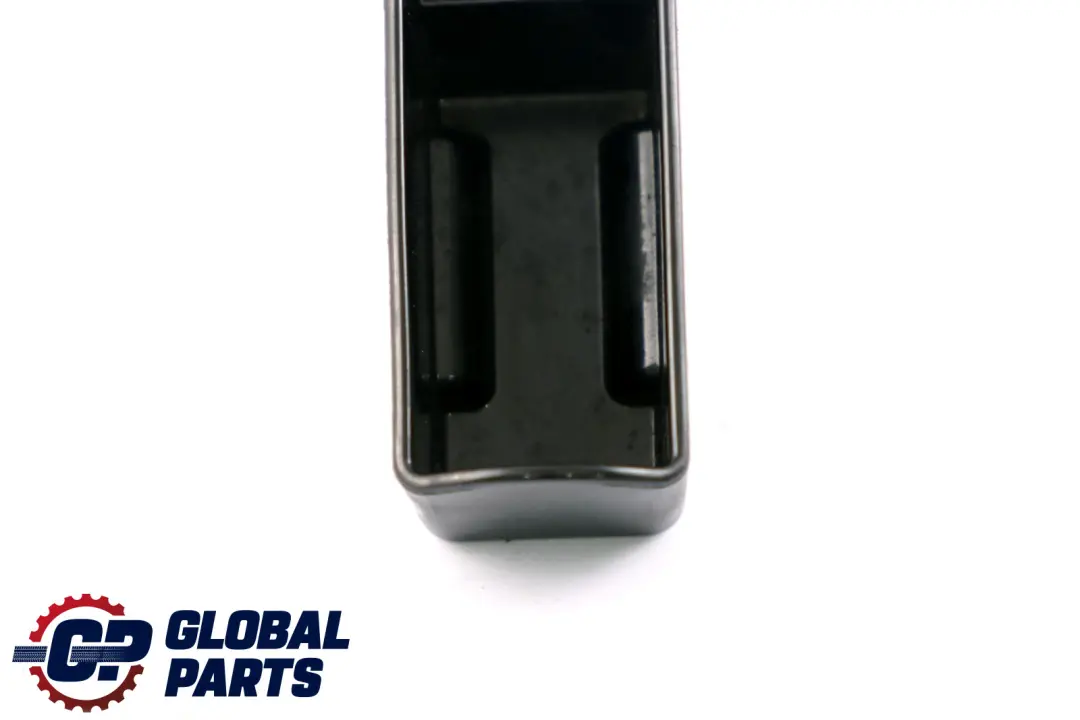 F11N F18 F18N LCI Cenicero Insertar 7079389 para BMW E60 E60N E61N F07 F10 F11 con número de pieza 7263456 BMW E60 E60N E61N F07 F10 F11 F11N F18 F18N LCI Cenicero Insertar 7079389 - SKU 7263456 - Número de pieza 7263456