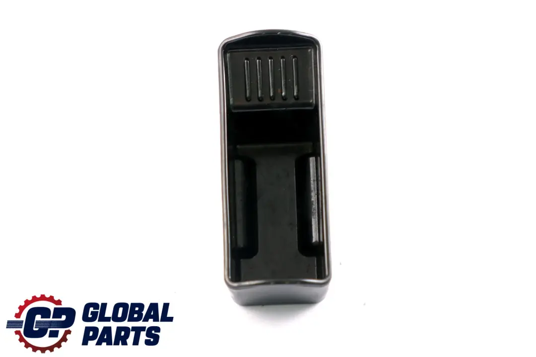 F11N F18 F18N LCI Einsatz Posacenere 7079389 per BMW E60 E60N E61N F07 F10 F11 con numero di parte 7263456 BMW E60 E60N E61N F07 F10 F11 F11N F18 F18N LCI Einsatz Posacenere 7079389 - SKU 7263456 - Numero di parte 7263456