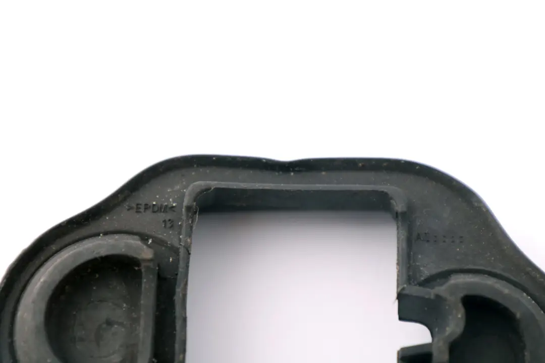 Guarnizione Freno Porta Sinistra N/S per BMW F30 F31 F80 M3 con numero di parte 7263989 BMW F30 F31 F80 M3 Guarnizione Freno Porta Sinistra N/S - SKU 7263989 - Numero di parte 7263989