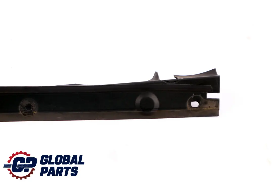 BMW F30 F31 Sealing Side Panel Cover Right O/S 5176 - SKU 7264274 - Part number 7264274