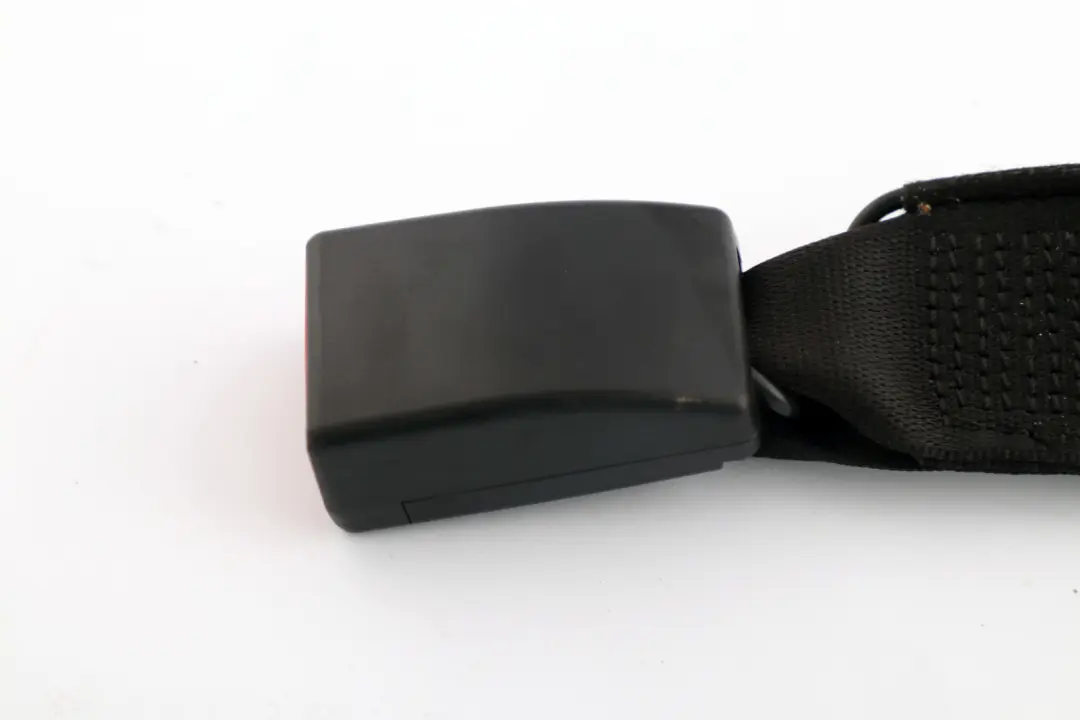 Pas bezpieczeństwa zapinka zaczep lewy do BMW F20 F30 o numerze 7266352 BMW F20 F30 Pas bezpieczeństwa zapinka zaczep lewy - SKU 7266352 - Numer Części 7266352