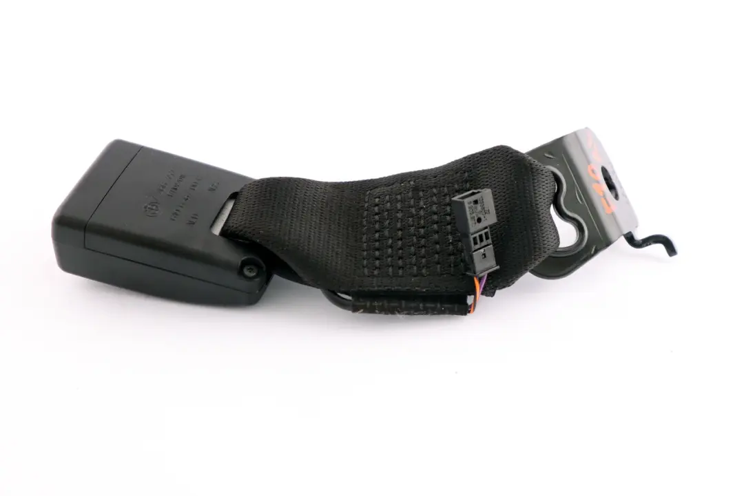 Nastro di Ritorno Posteriore SX Cintura per BMW F20 F21 F30 F31 F32 LCI con numero di parte 7266352 BMW F20 F21 F30 F31 F32 LCI Nastro di Ritorno Posteriore SX Cintura - SKU 7266352 - Numero di parte 7266352