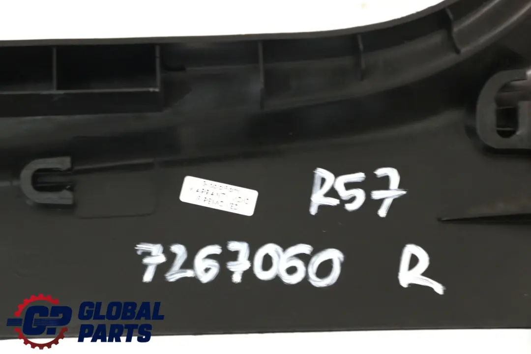 Pannello laterale inferiore anteriore destro Nero carbonio per Mini R57 Cabrio con numero di parte 7267060 Mini R57 Cabrio Pannello laterale inferiore anteriore destro Nero carbonio - SKU 7267060 - Numero di parte 7267060
