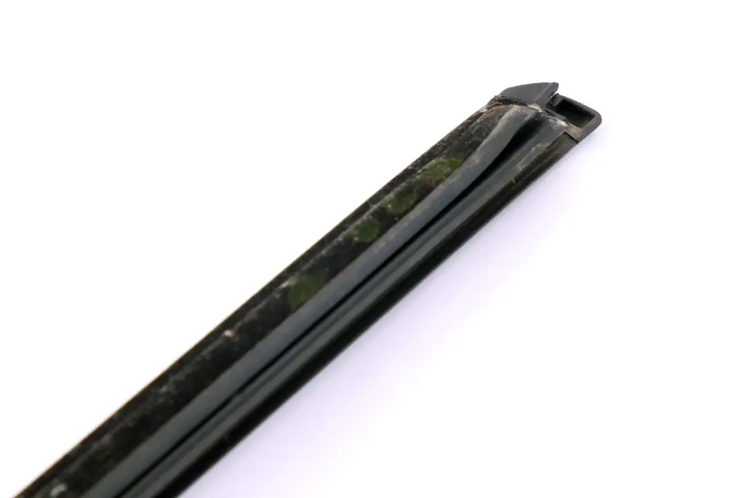 BMW 1 2 Series F21 F22 F23 Channel Sealing Outside Door Front Right O/S - SKU 7267904 - Part number 7267904