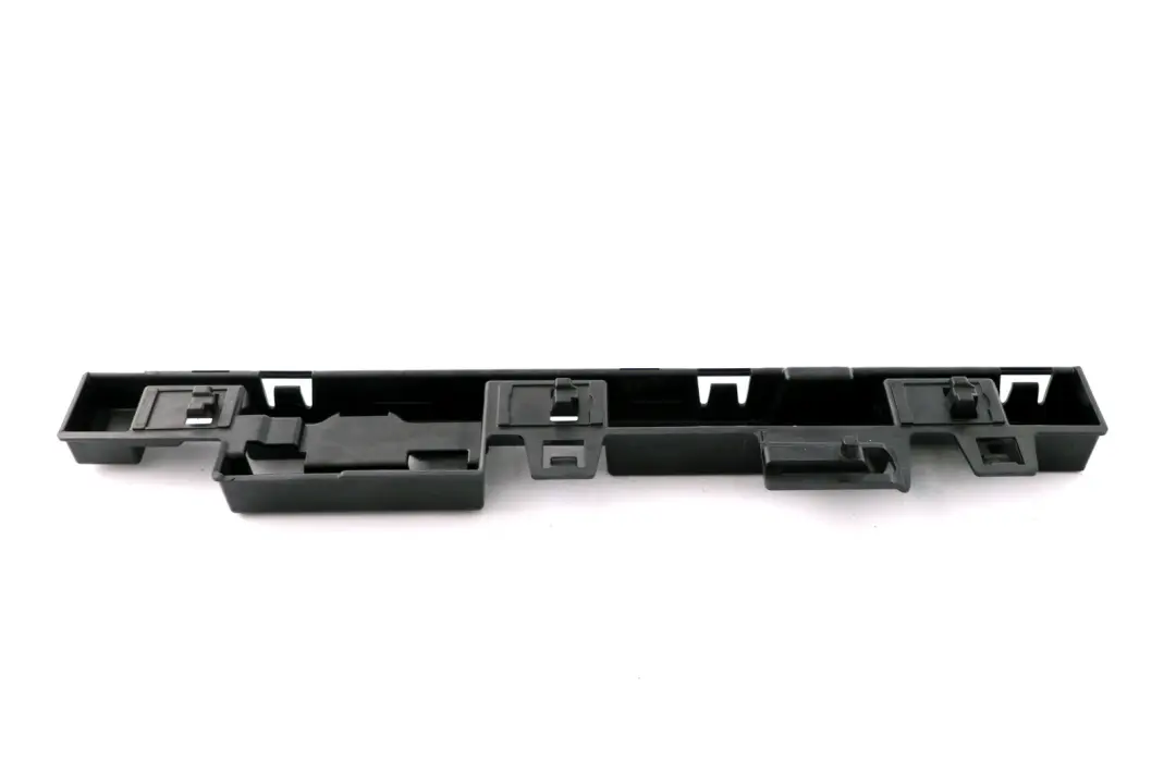 BMW F21 F22 LCI Soporte De montaje De La banda De sujecion LH3 Izquierda - SKU 7268075 - Número de pieza 7349085