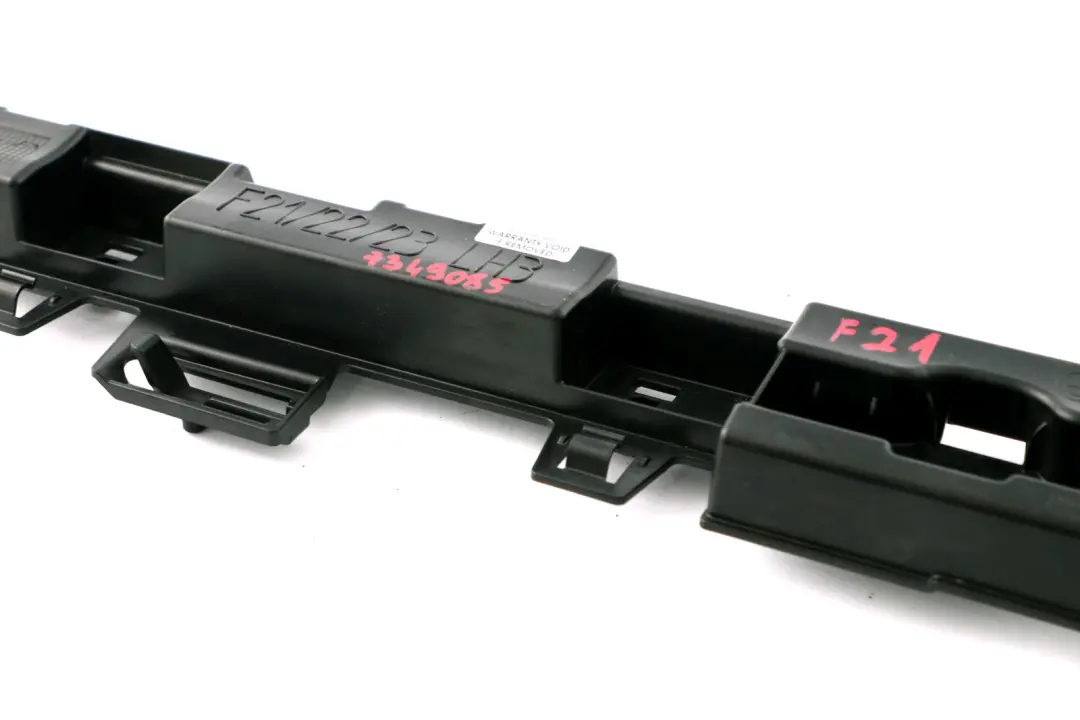 Lot Halteleisten LH3 A Gauche pour BMW F21 F22 LCI à propos du numéro de pièce 7349085 BMW F21 F22 LCI Lot Halteleisten LH3 A Gauche - SKU 7268075 - Numéro de pièce 7349085