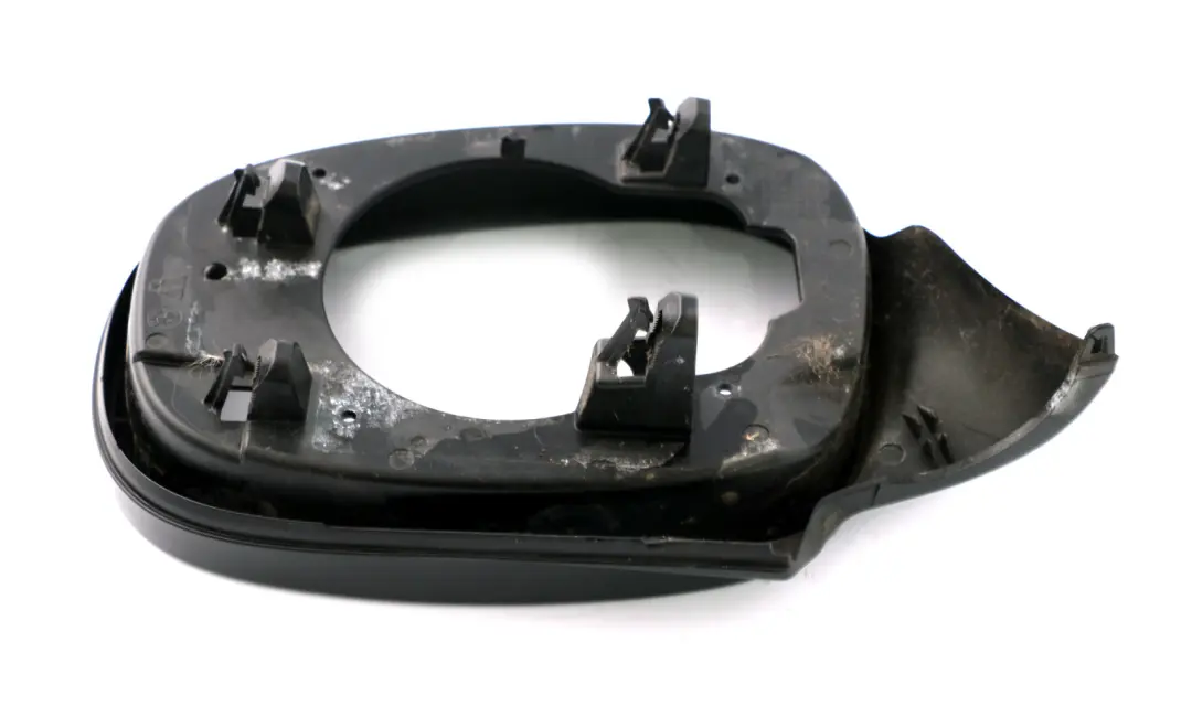 Right O/S Supporting Ring Wing Mirror Housing to BMW 3 Series E90 E91 LCI with Part number 7268264 BMW 3 Series E90 E91 LCI Right O/S Supporting Ring Wing Mirror Housing - SKU 7268264-2 - Part number 7268264