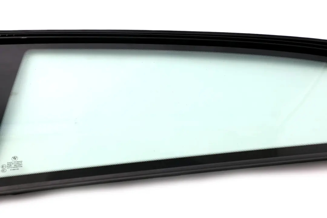 Finestrino Stretto Posteriore Sinistra per BMW F21 con numero di parte 7269371 BMW F21 Finestrino Stretto Posteriore Sinistra - SKU 7269371 - Numero di parte 7269371