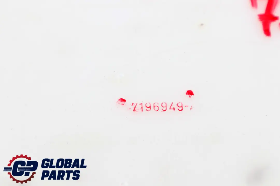 F10N LCI Zbiornik Płynu Spryskiwaczy do BMW F10 o numerze 7196949 BMW F10 F10N LCI Zbiornik Płynu Spryskiwaczy - SKU 7269668 - Numer Części 7196949