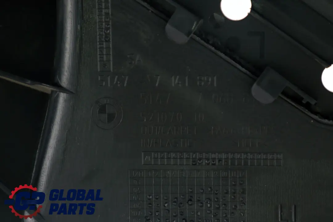 Luggage Compartment Trim Panel Anthrazit Front Left N/S to BMW 3 Series E91 LCI with Part number 7269713 BMW 3 Series E91 LCI Luggage Compartment Trim Panel Anthrazit Front Left N/S - SKU 7269713-1 - Part number 7269713