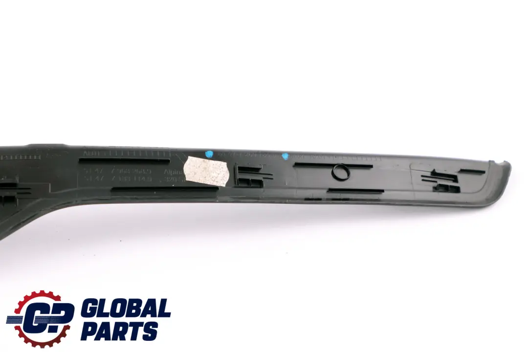 Copertura Ingresso Anteriore Destro Striscia Copertura Edition per BMW E90 E91 LCI con numero di parte 7269784 BMW E90 E91 LCI Copertura Ingresso Anteriore Destro Striscia Copertura Edition - SKU 7269784 - Numero di parte 7269784